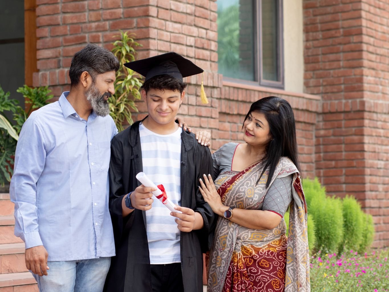 Best Science Tutor for Class 11 & 12 near Ajwa Road and Vasna–Byhali Road, Vadodara